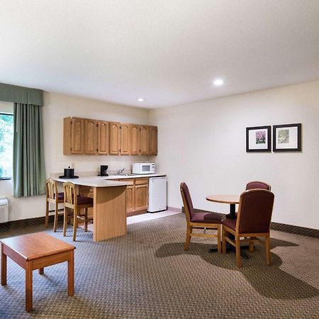 Comfort Inn & Suites - Lavale - Cumberland La Vale Exterior photo